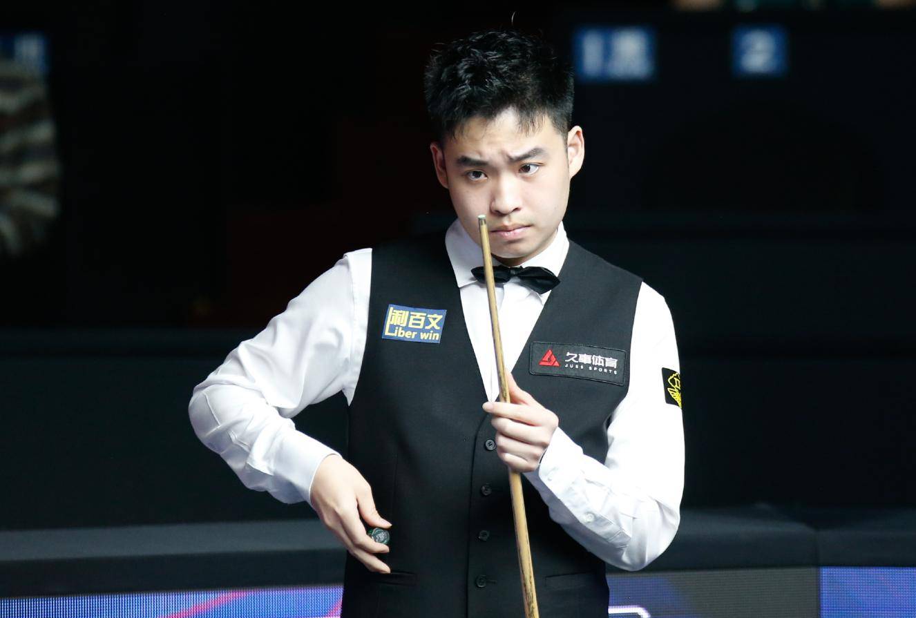 最初效力于 最初效力于