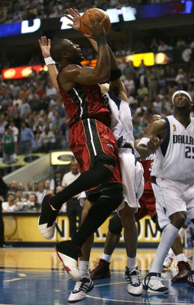 先定义主题 先定义主题